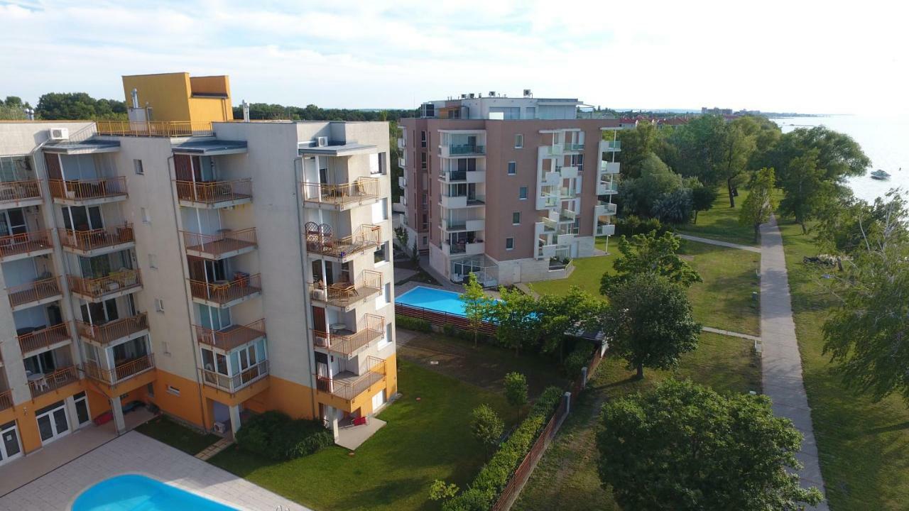 Viktória Apartmanok Siófok Zewnętrze zdjęcie