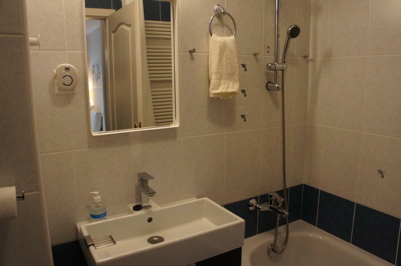 Viktória Apartmanok Siófok Zewnętrze zdjęcie