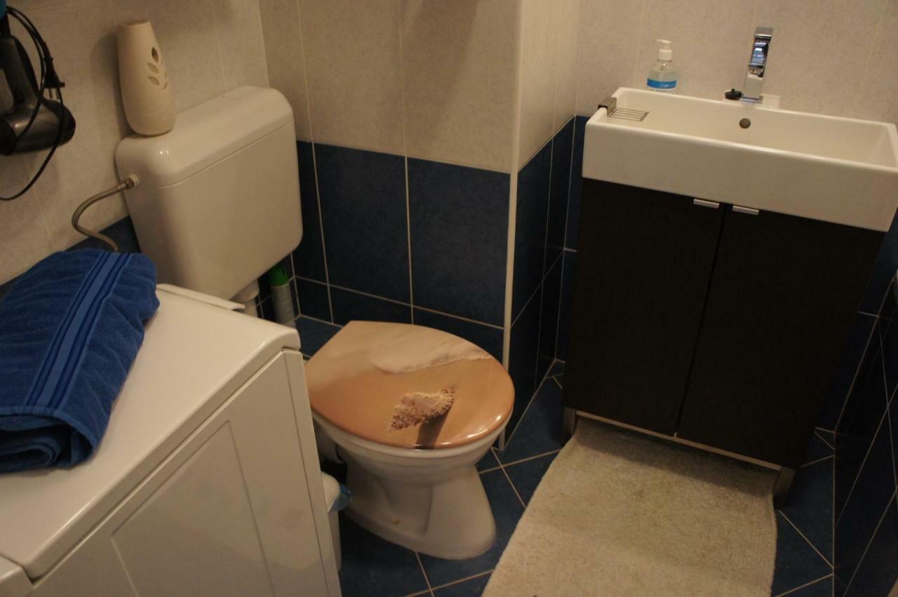 Viktória Apartmanok Siófok Zewnętrze zdjęcie